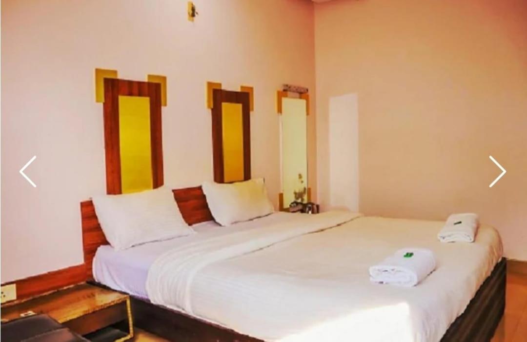 Hotel Laxmi Residency Lonavla Exterior foto