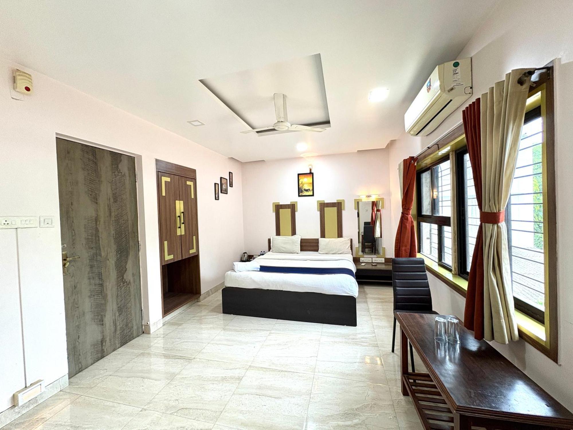 Hotel Laxmi Residency Lonavla Exterior foto